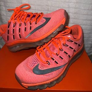 Women’s Nike Air Max 2016. Hyper orange/black-sunset glow
